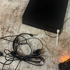 PS4  Console with Games/Accessories+!